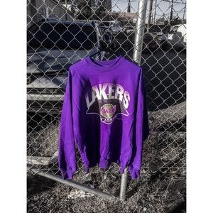 Vintage NWOT 90’s LA Lakers Hanes Crewneck